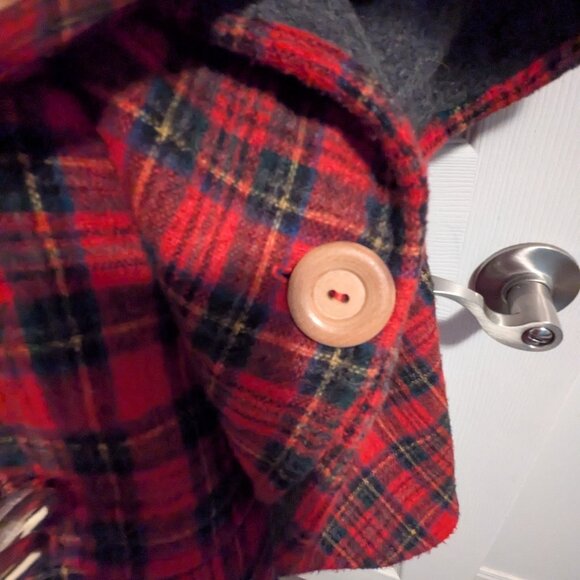 Handmade poncho - Picture 4 of 6